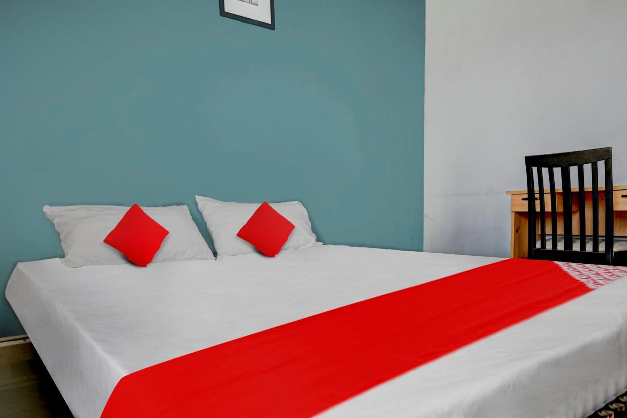 Hotel Live As Chn727 Gūduvāncheri Exteriér fotografie
